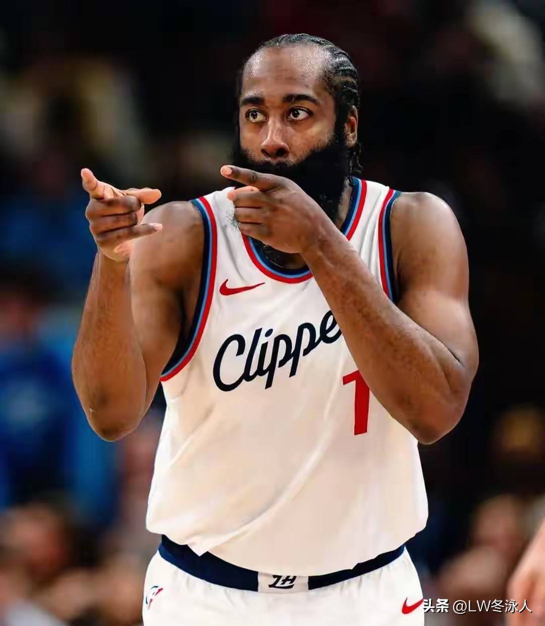  哈登迎来七赛季出色发挥，MAD观众热烈欢呼！-开云娱乐登录