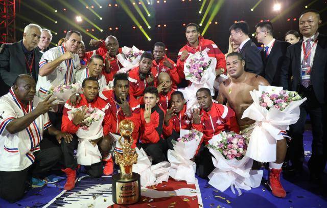 齐鲁战狼队对阵北城朱雀队，拳击大师赛险胜，内线统治篮板——更衣室氛围正向的简单介绍-开云真人平台